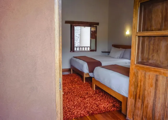 Lizzy Wasi Hotel