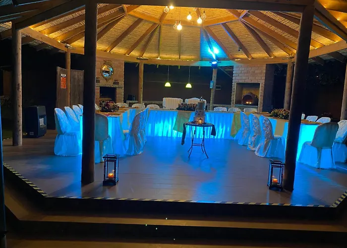 Lizzy Wasi Hotel