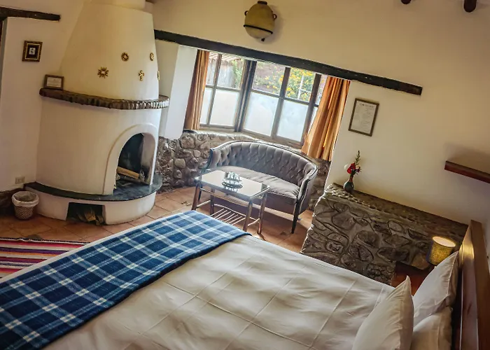 Lizzy Wasi Hotel
